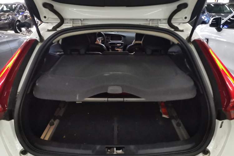 Used Volvo V40 2017 T3 Zhiya Edition