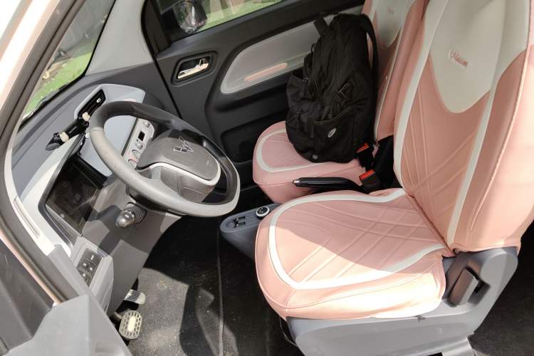 Used Wuling Hongguang MINIEV 2022 Macaron Premium Model – Lithium Iron Phosphate
