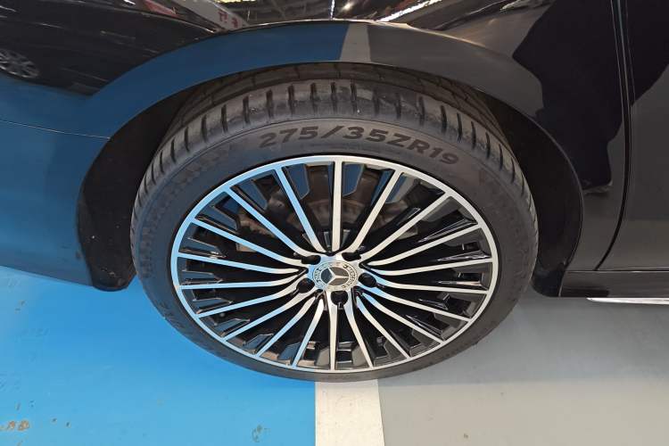 Used Mercedes-Benz E-Class 2020 E 260 L Sport Edition
