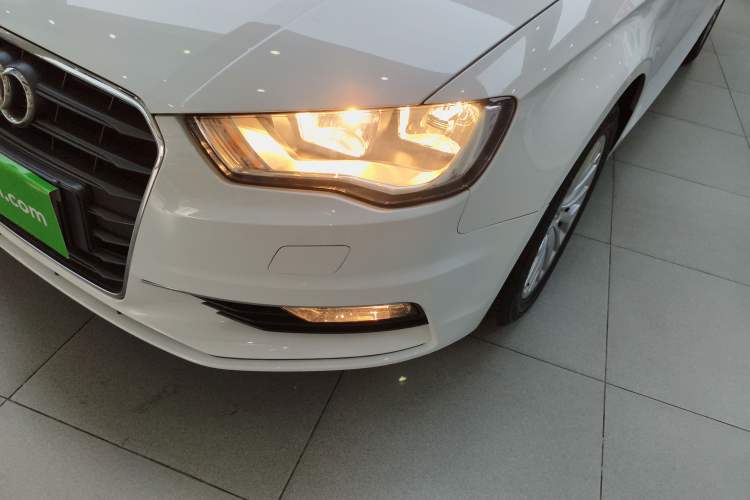 Used Audi A3 2016 Limousine 35 TFSI Ambition Edition
