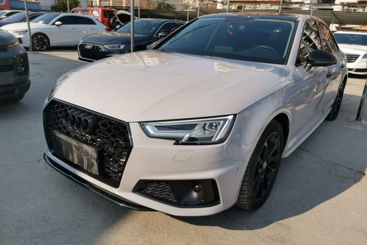 Used Audi A4L 2019 40 TFSI Fashion Version China V