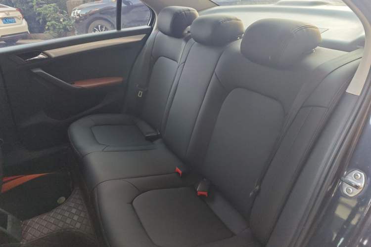 Used Volkswagen Jetta 2013 1.6L Automatic Comfort Model
