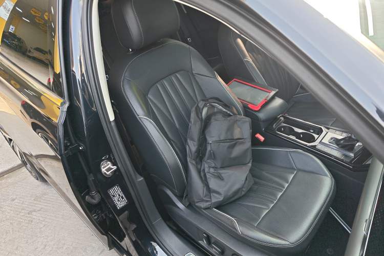 Used Volkswagen Passat 2023 Revised 380TSI Luxury Edition