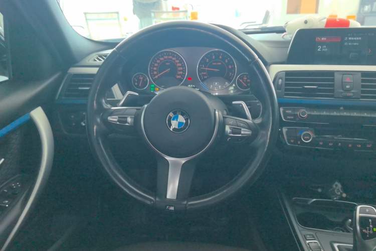 Used BMW 3 Series 2018 320i M Sport Package
