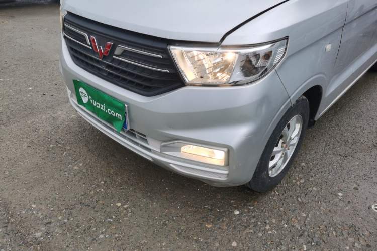 Used Wuling Hongguang V 2022 1.5L Enjoy Edition Electric-Powered LAR