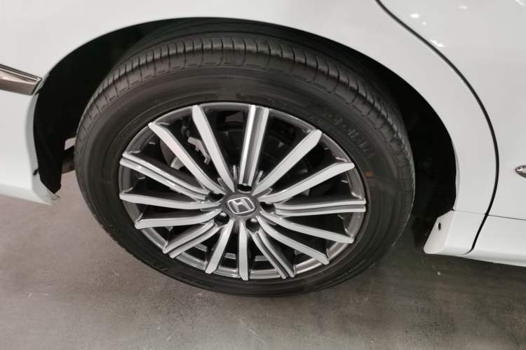 Used Honda Elysion 2024 2.0L eHEV Luxury Edition
