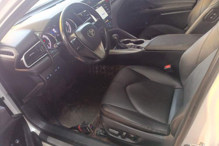 Used Toyota Camry 2018 Dual-Engine 2.5 HG Luxury Edition
