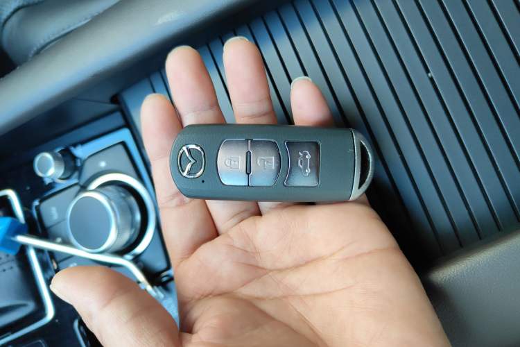 Used Mazda Atenza 2020 2.5L Sky Blue Prestige Edition
