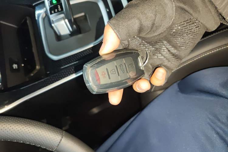 Used Haval M6 2023 PLUS 1.5T DCT Luxury Smart Connectivity Model
