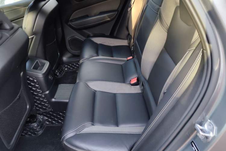 Used Volvo XC60 New Energy 2021 T8 E-Drive Hybrid Smart & Dynamic Edition