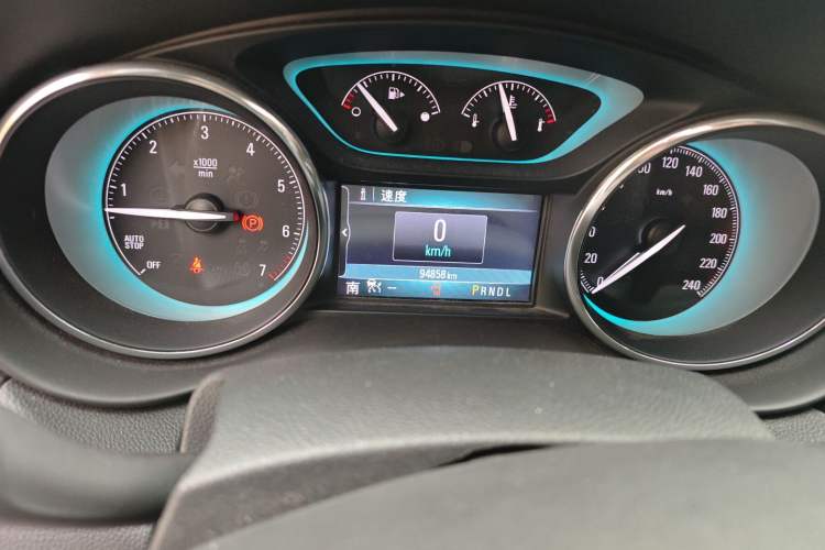 Used Buick Envision 2016 28T Four-Wheel Drive Luxury Model
