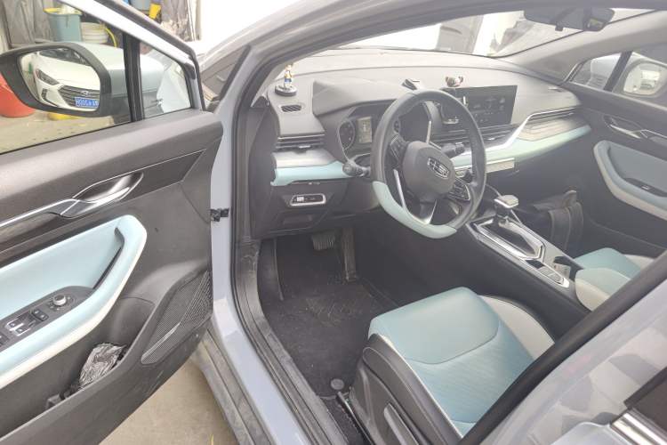 Used Geely Auto Emgrand S 2022 1.4T CVT Crossover Player Edition
