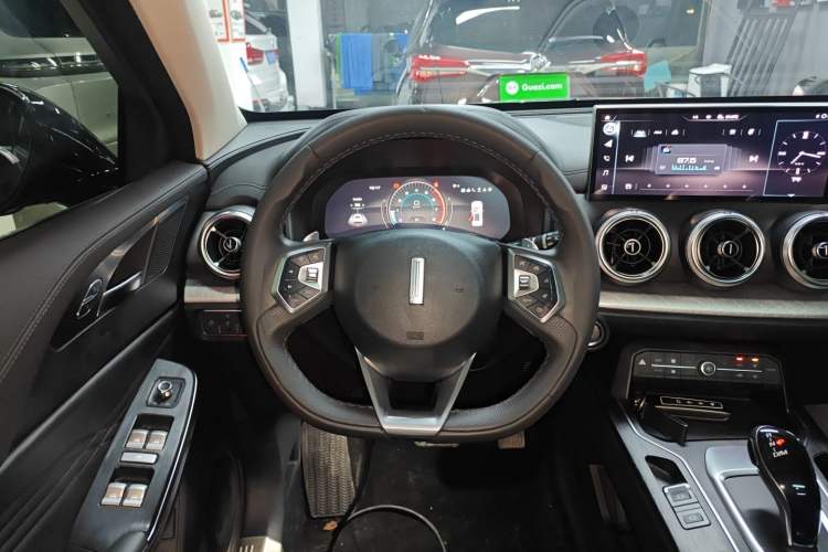 Used Wey VV5 2021 1.5T Two-Wheel Drive Smart Pioneer
