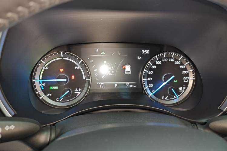 Used Toyota Highlander 2022 Dual-Engine 2.5L Four-Wheel Drive Prestige Version 7 Seats
