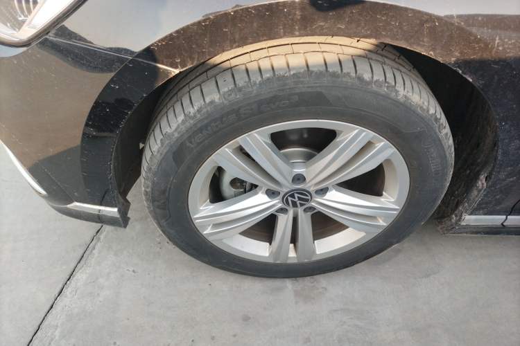 Used Volkswagen Magotan 2023 2 Million Units Limited-Edition 280TSI DSG Comfort Version