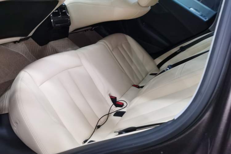 Used Audi A4L 2019 40 TFSI Ambition China VI
