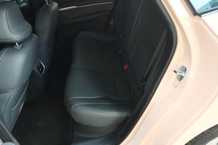 Used XPeng MONA M03 2024 620 with Ultra-Long Range
