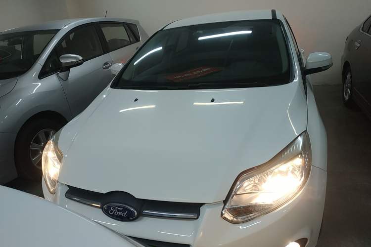 Used Ford Focus 2012 Sedan 1.6L Automatic Comfort Model