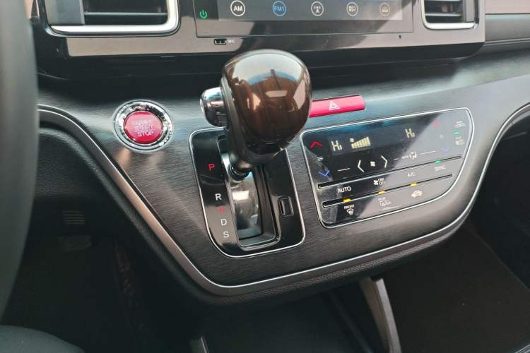 Used Honda Elysion 2016 2.4L Luxury Edition