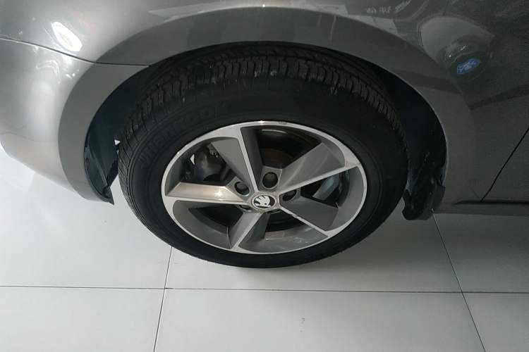 Used Skoda Octavia 2016 1.6L Automatic Chuanxing Edition
