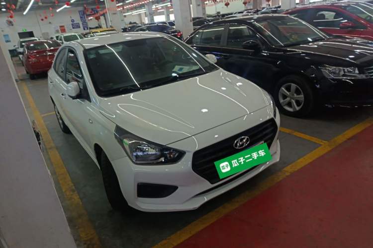 Used Hyundai Verna 2017 1.4L Manual Refreshed Version China VI Standard