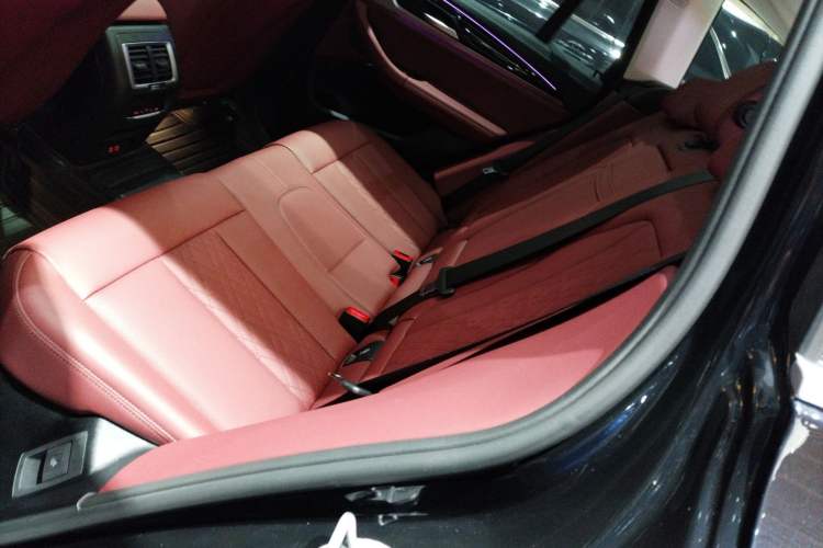 Used BMW iX3 2024 Leading Model
