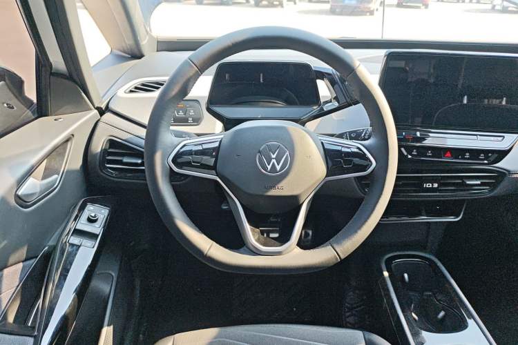Used Volkswagen ID.3 2024 Outstanding Edition
