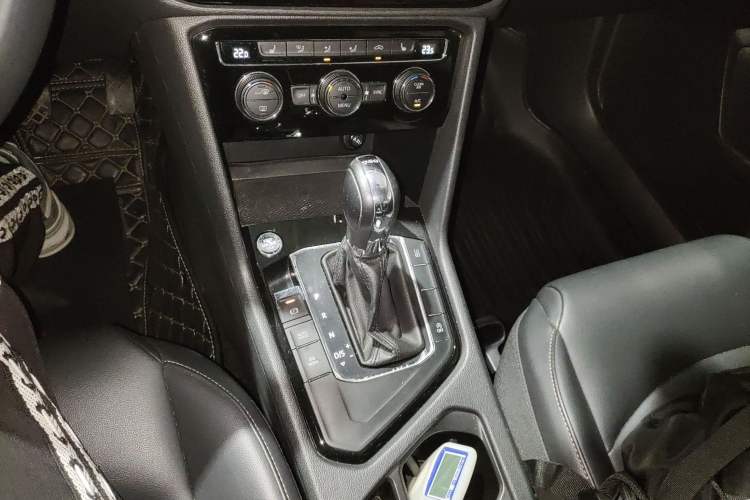 Used Volkswagen Tharu 2020 280TSI Two-Wheel Drive Luxury Edition China VI Standard
