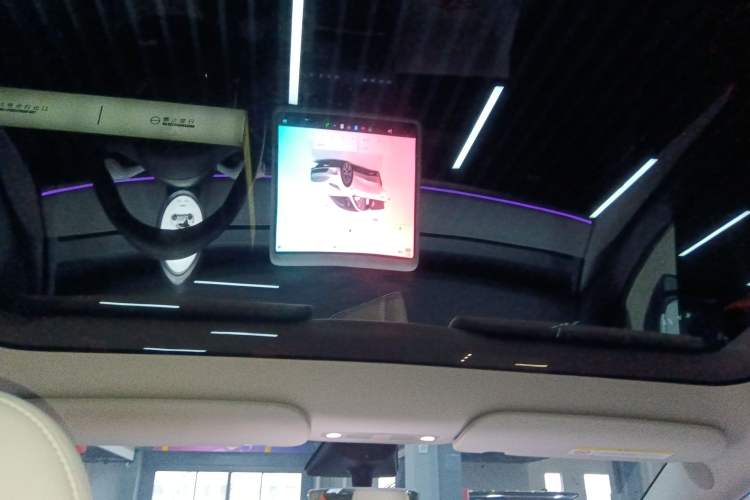 Used Tesla Model Y 2023 Rear-Wheel-Drive Version