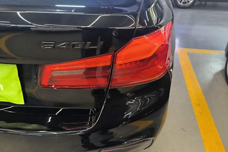 Used BMW 5 Series 2019 530Li Luxury Edition M Sport Package