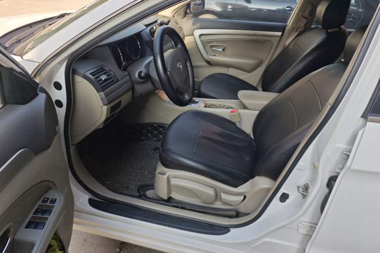 Used Dongfeng Aeolus A60 2014 1.6L Automatic Luxury Model
