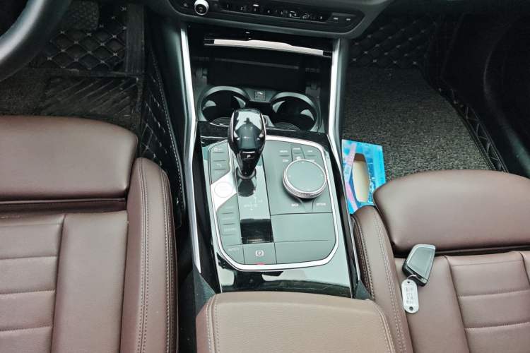 Used BMW 3 Series 2020 320i Sport Package