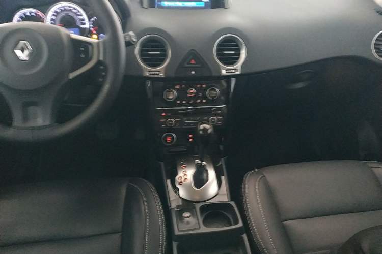 Used Renault Koleos (Import) 2015 2.5L Two-Wheel Drive Comfort Edition