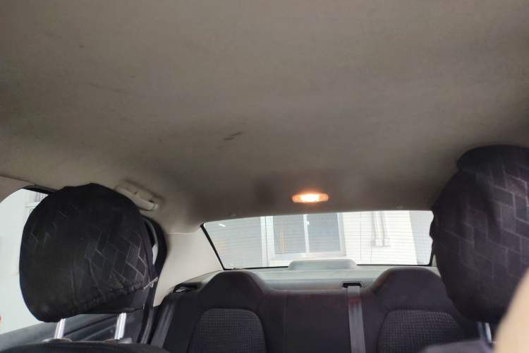 Used Peugeot 301 2016 1.6L Manual Happiness Edition