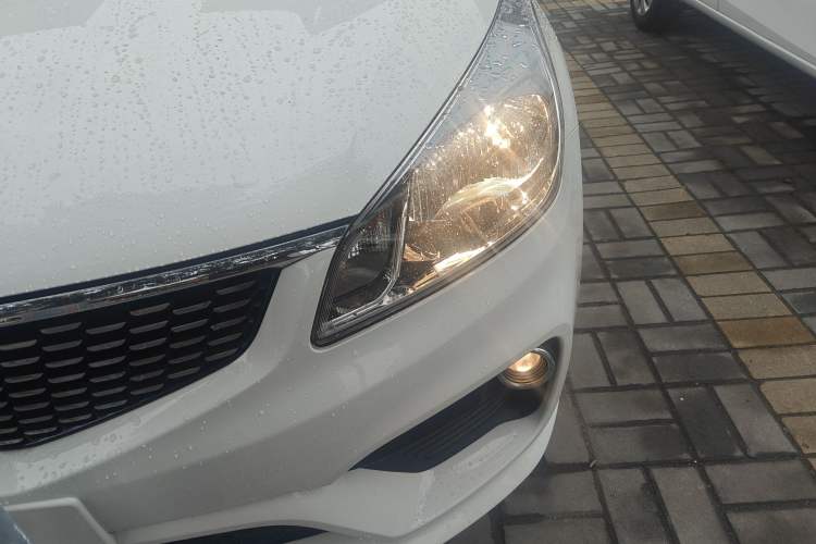 Used Kia K2 2017 Sedan 1.4L Automatic Transmission 15th Anniversary Special Edition GLS