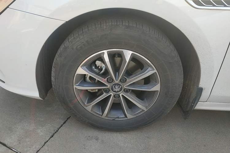 Used BYD Qin PLUS 2024 HONOR Edition DM-i 55KM Leading Model
