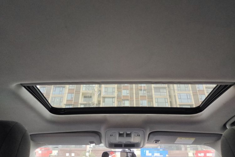 Used Chevrolet Cruze 2017 1.5L Automatic Pioneer Sunroof Edition
