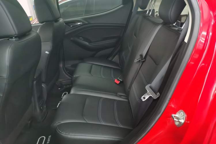 Used BYD Yuan New Energy 2018 EV360 Smart Connected Cool Model
