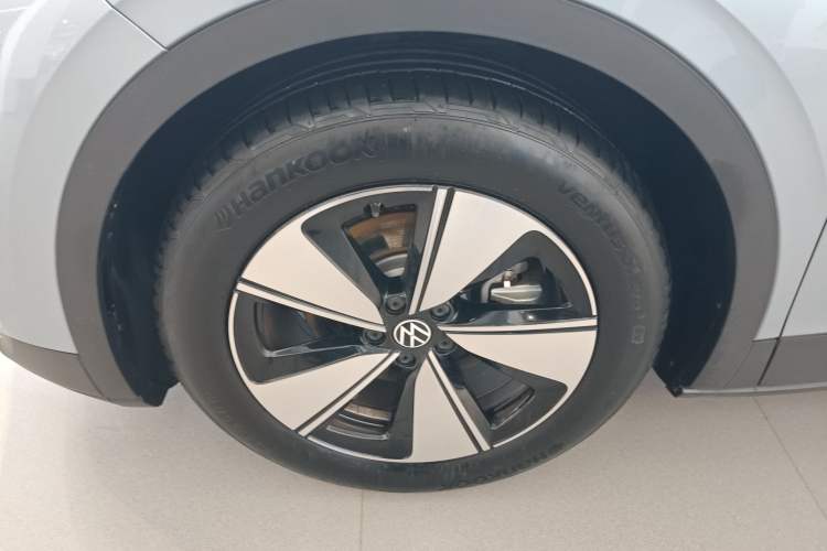 Used Volkswagen ID.4 X 2025 Smart Version Pure & Intelligent Enjoyment Edition
