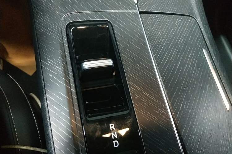 Used Venucia V DD-i 2023 110km iT Version