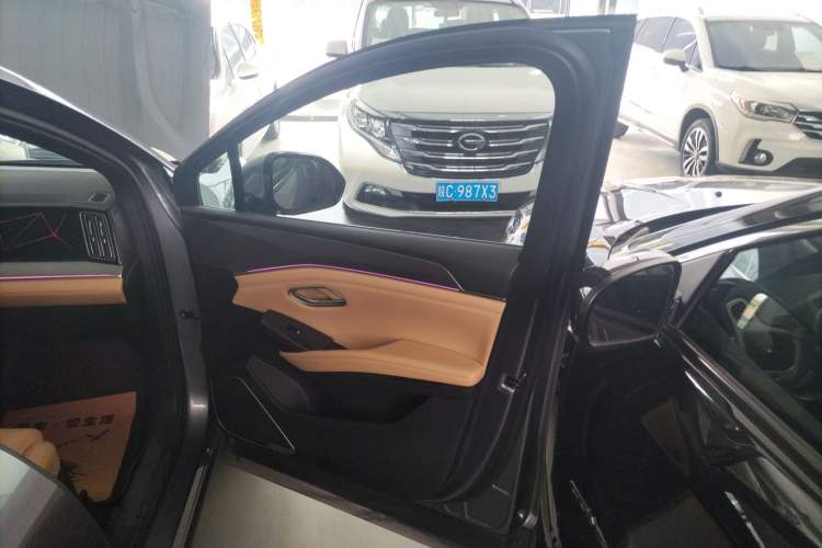 Used BYD Song L DM-i 2024 160 km Excellence Version
