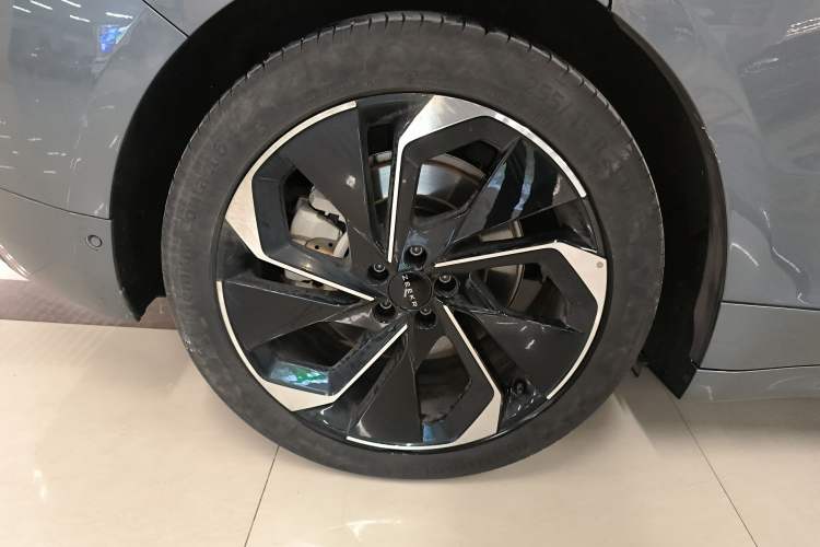 Used Zeekr 001 2023 WE Edition 86 kWh