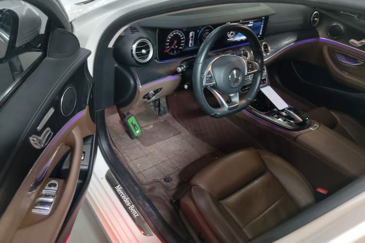 Used Mercedes-Benz E-Class 2018 Facelift E 200 L Sport Edition