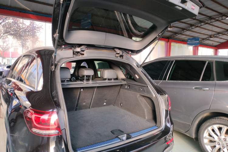 Used Mercedes-Benz GLC 2022 Facelifted GLC 260 L 4MATIC Dynamic Edition
