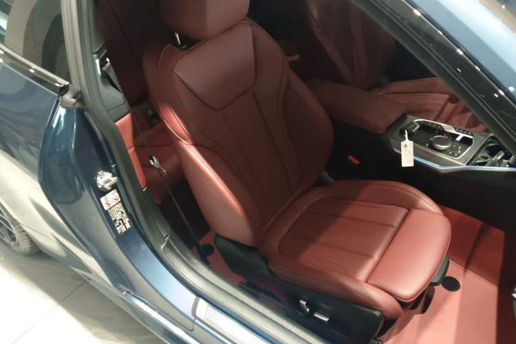 Used BMW 4 Series 2023 425i M Sport Night Edition
