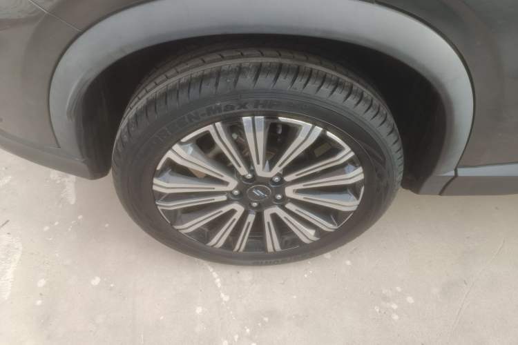 Used Oshan X5 2021 Revised Version 1.5T DCT Luxury Edition
