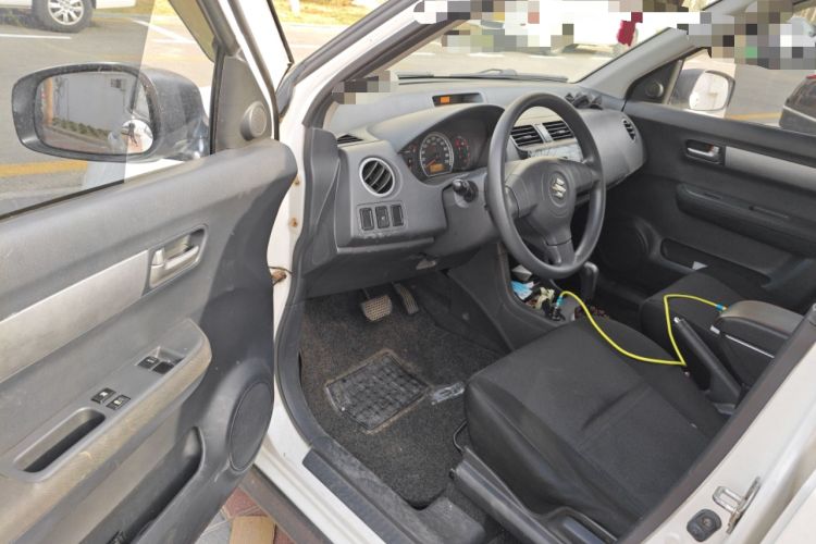 Used Suzuki Swift 2011 1.5L Automatic Fashion Edition
