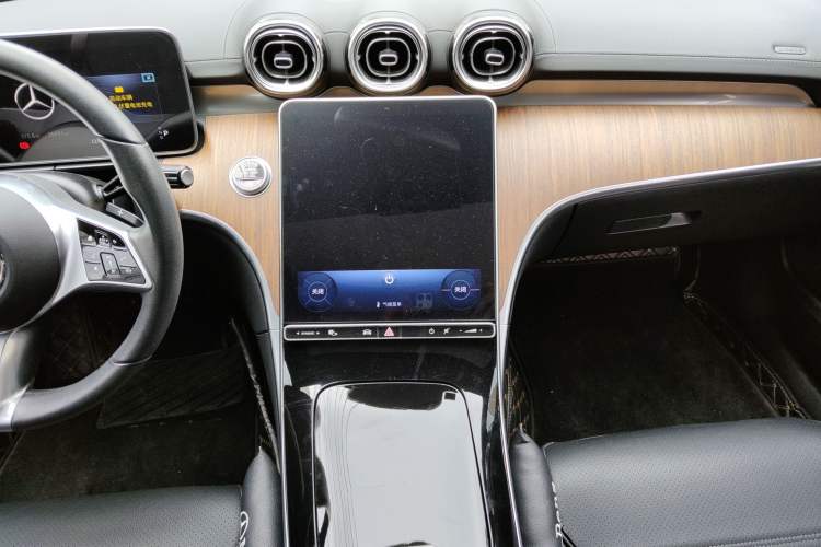 Used Mercedes-Benz C-Class 2022 Facelift C 260 L
