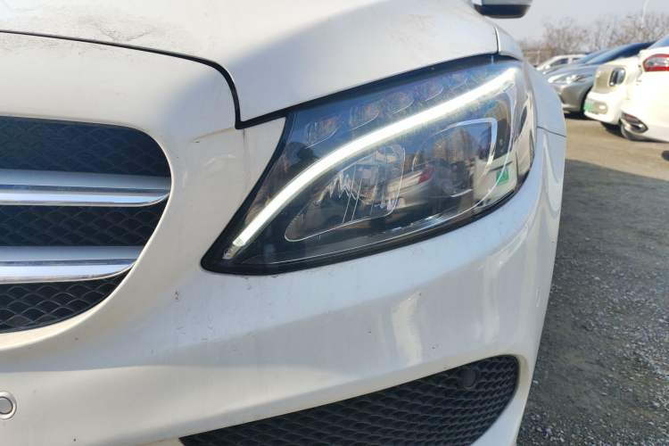 Used Mercedes-Benz C-Class 2017 Facelift C 200 L Sport Edition