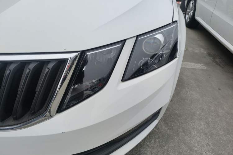 Used Skoda Octavia 2018 1.6L Manual Standard Edition